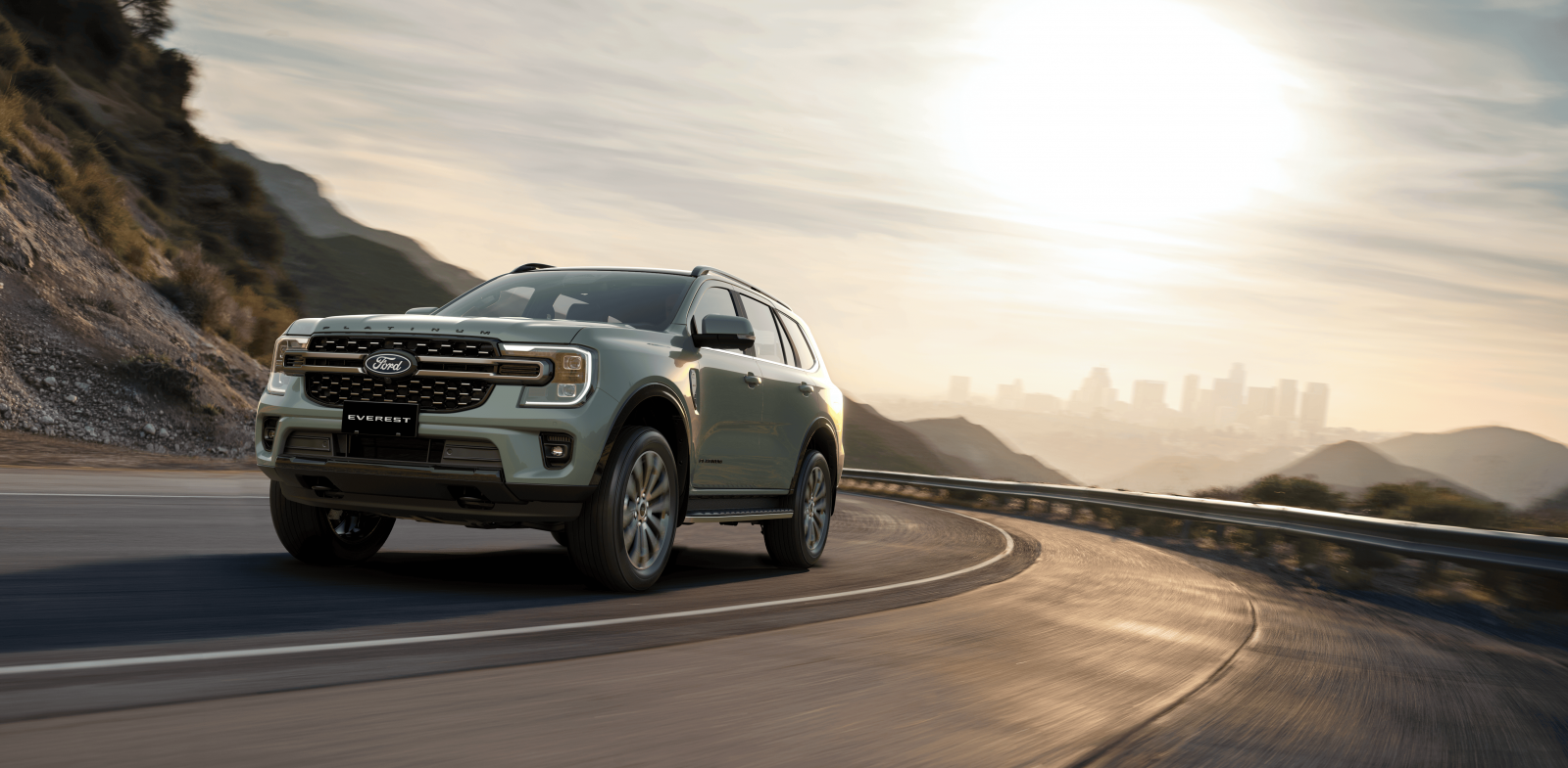 Everest Platinum 2.3L 4x4